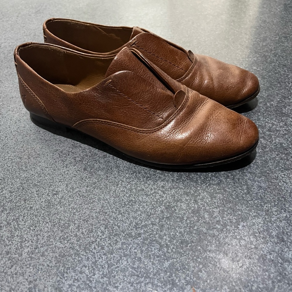 Frye Women’s Brown Leather Oxford / Loafers